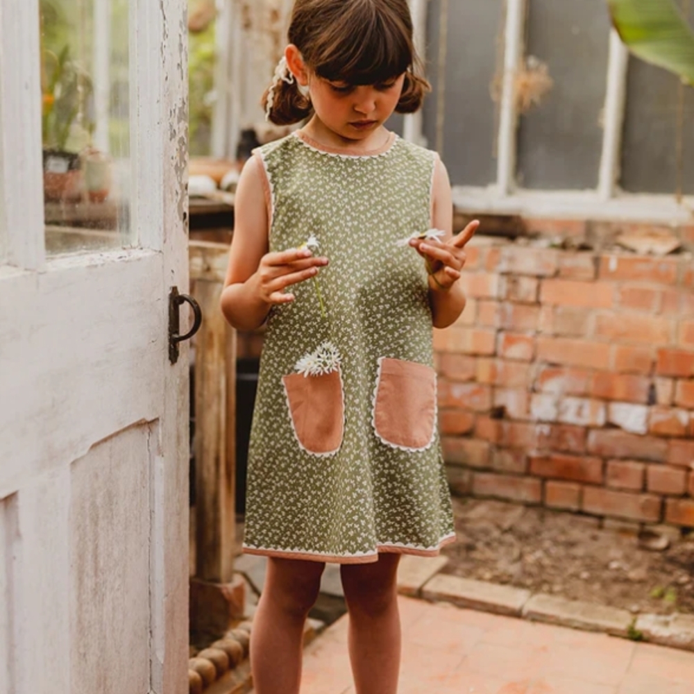 Green Dress - Picture 3 of 8